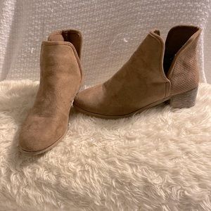 Seven7 Footwear Soho boot